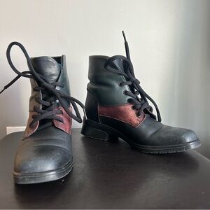 Naturalizer Vintage Leather Lace Up Fleece Lined Boots